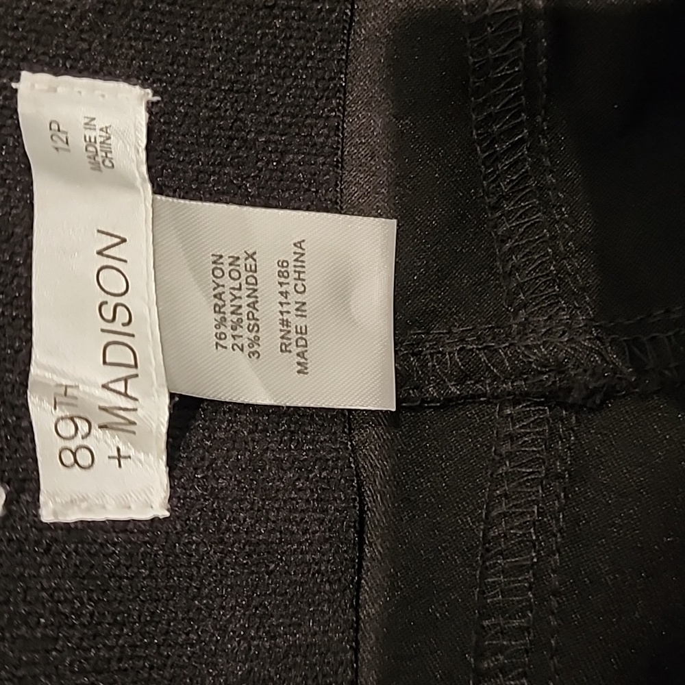 89th & Madison Black Pants - Picture 3 of 4